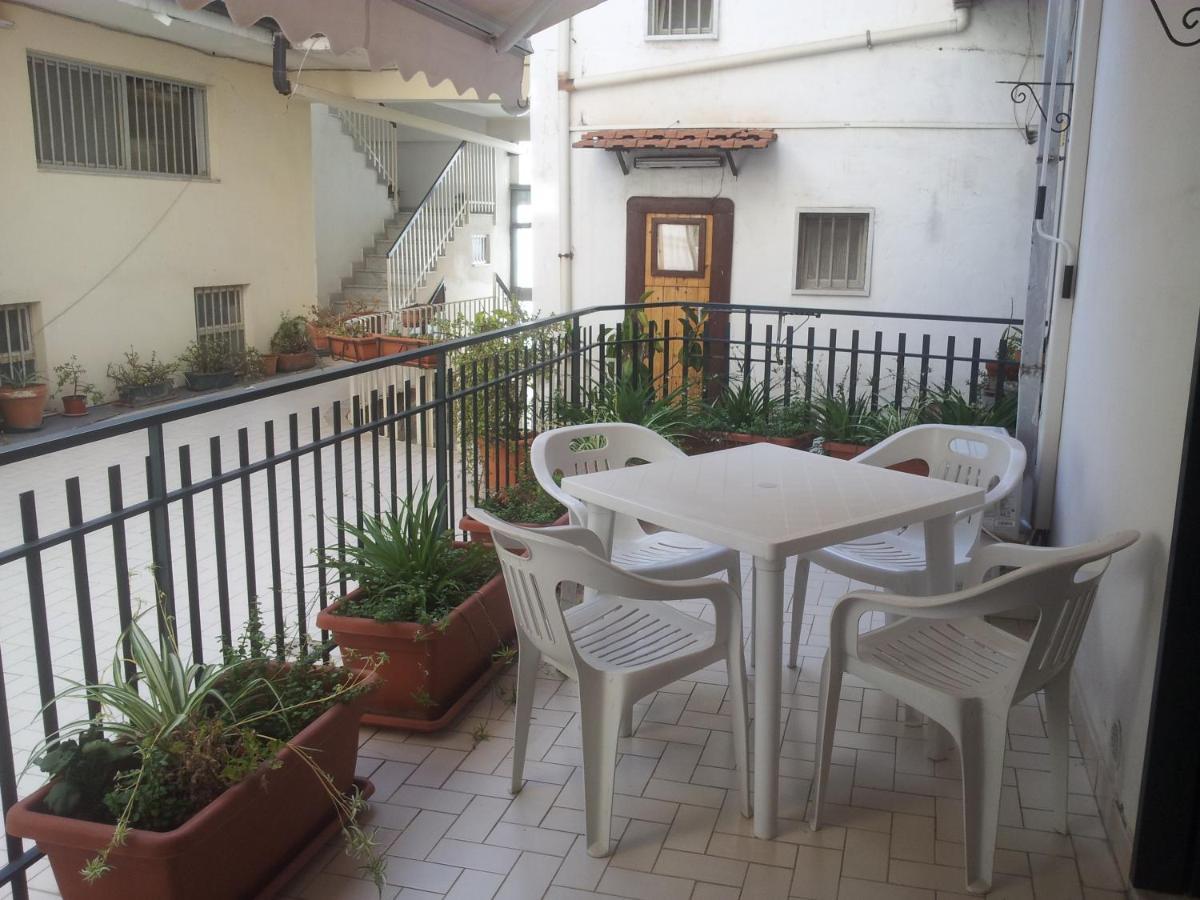 Al Narciso House By Franco E Lia Apartment Catania Ngoại thất bức ảnh